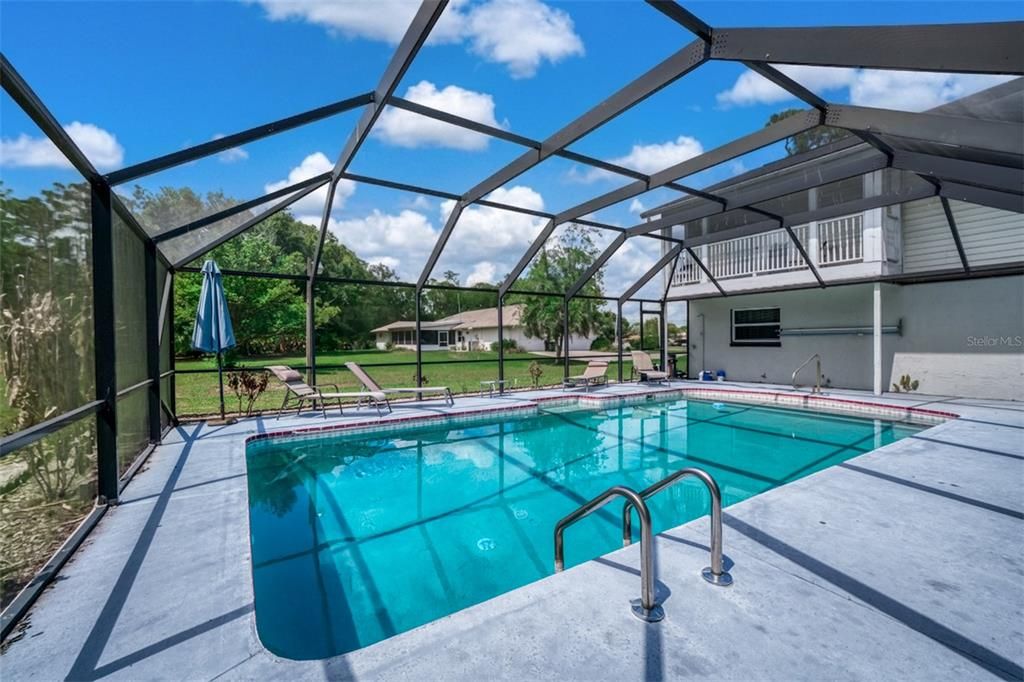 For Sale: $474,900 (5 beds, 3 baths, 2730 Square Feet)