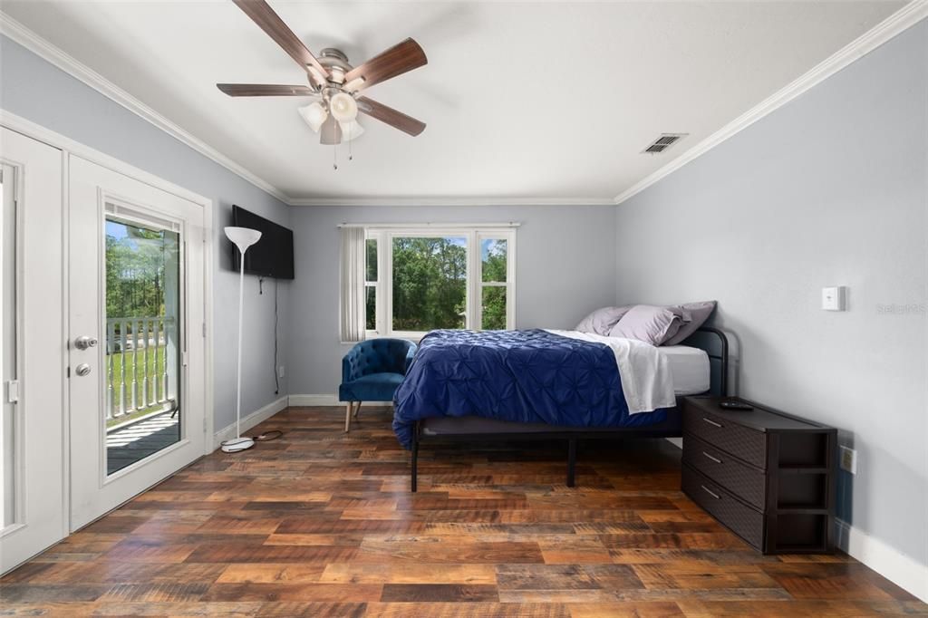 For Sale: $474,900 (5 beds, 3 baths, 2730 Square Feet)