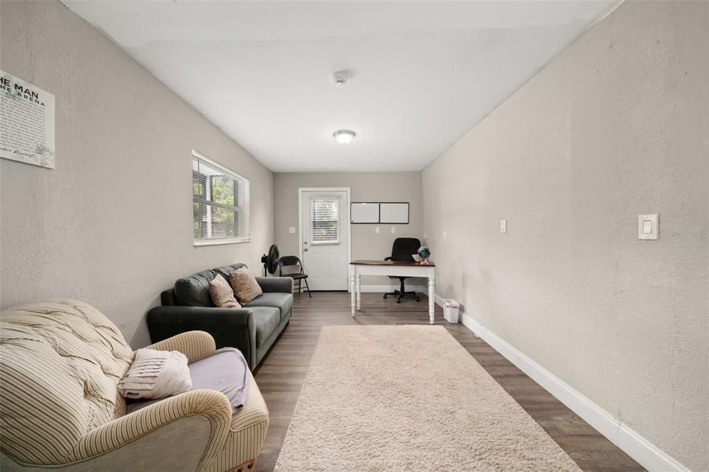 For Sale: $474,900 (5 beds, 3 baths, 2730 Square Feet)