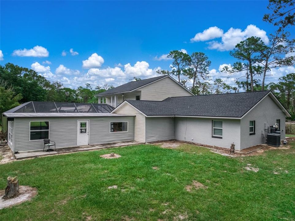 For Sale: $474,900 (5 beds, 3 baths, 2730 Square Feet)