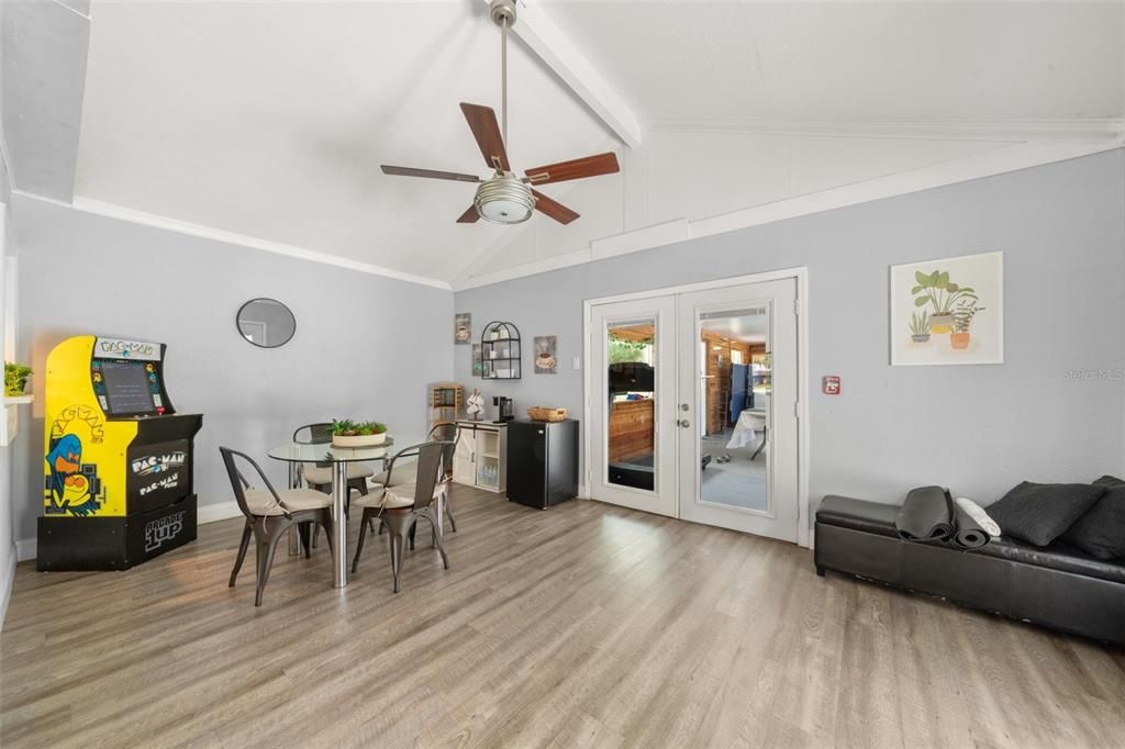 For Sale: $474,900 (5 beds, 3 baths, 2730 Square Feet)