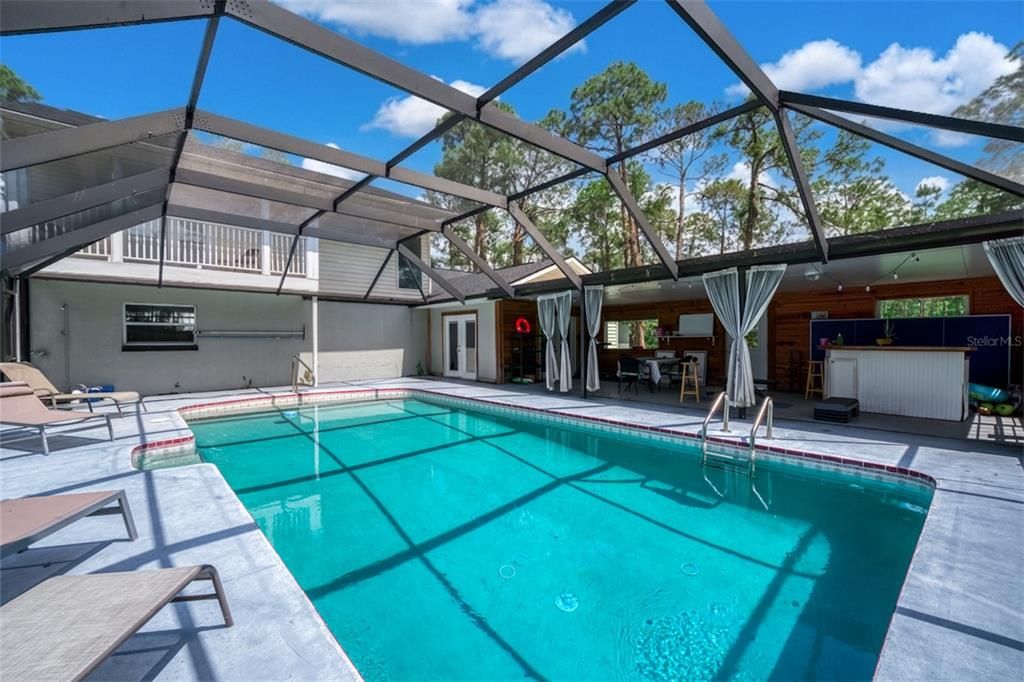 For Sale: $474,900 (5 beds, 3 baths, 2730 Square Feet)