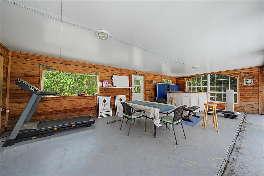 For Sale: $474,900 (5 beds, 3 baths, 2730 Square Feet)