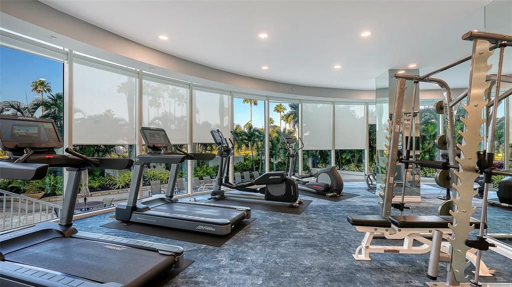 For Sale: $2,895,000 (3 beds, 4 baths, 3315 Square Feet)