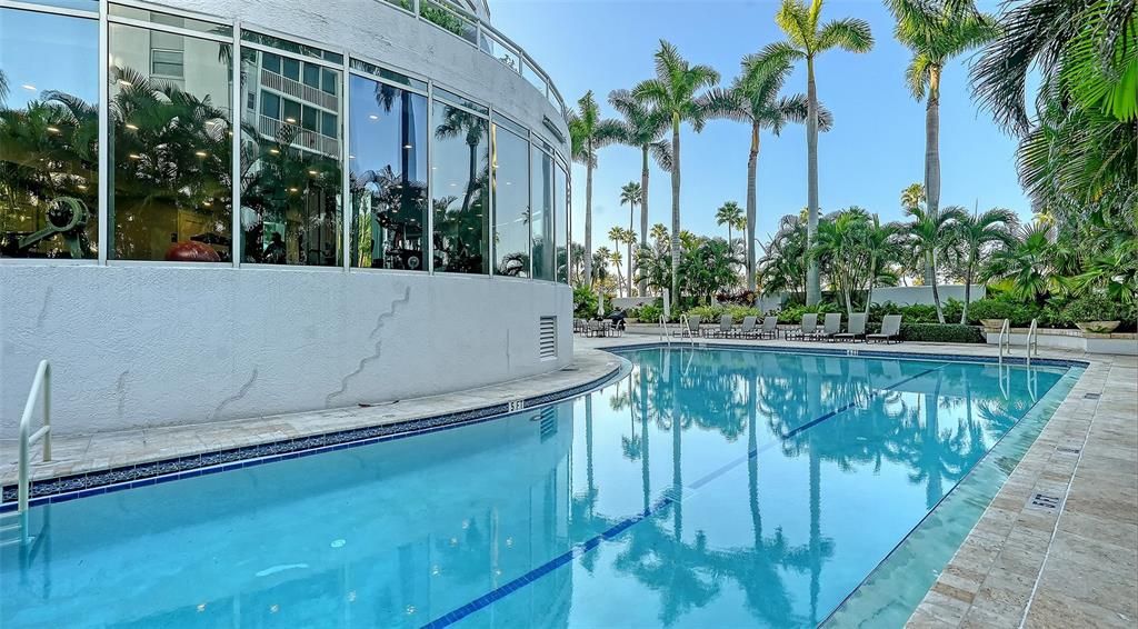For Sale: $2,895,000 (3 beds, 4 baths, 3315 Square Feet)