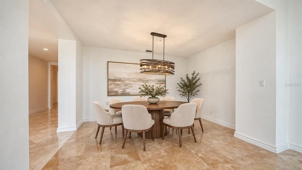 For Sale: $2,895,000 (3 beds, 4 baths, 3315 Square Feet)