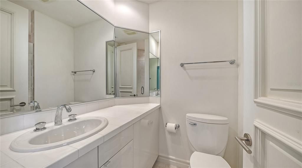 For Sale: $2,895,000 (3 beds, 4 baths, 3315 Square Feet)