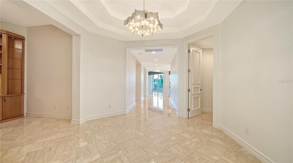 For Sale: $2,895,000 (3 beds, 4 baths, 3315 Square Feet)