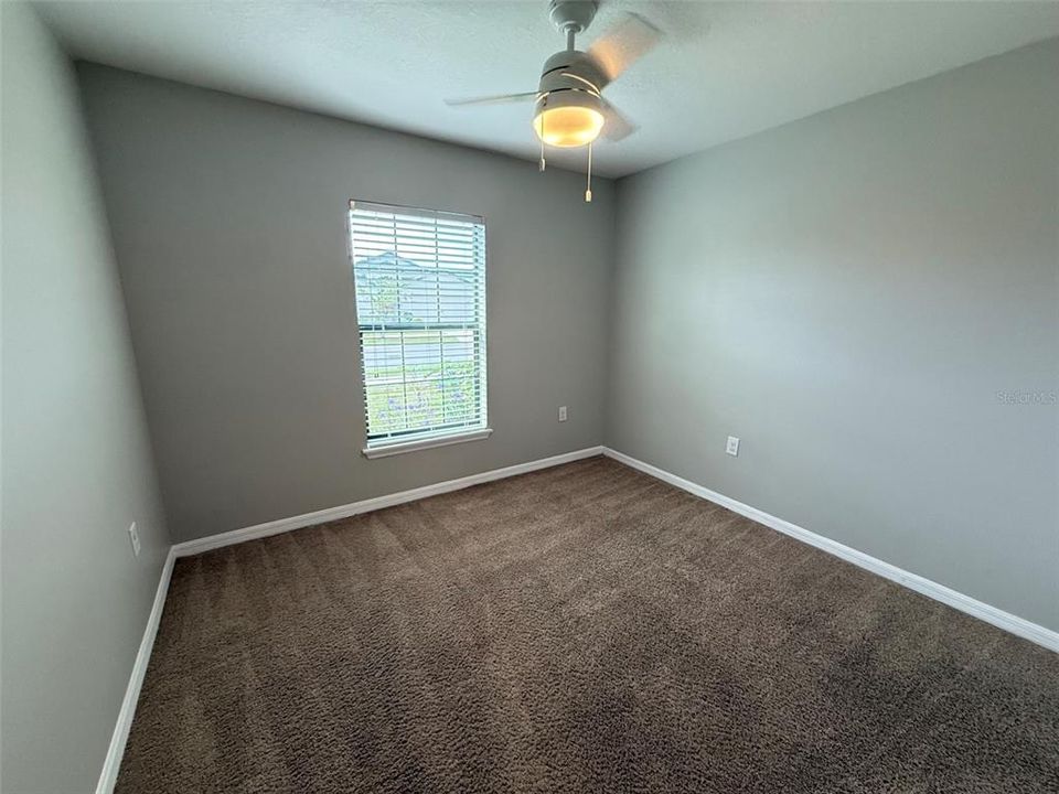 В аренду: $1,950 (3 спален, 2 ванн, 1410 Квадратных фут)