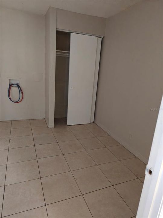 For Sale: $379,000 (6 beds, 0 baths, 1650 Square Feet)