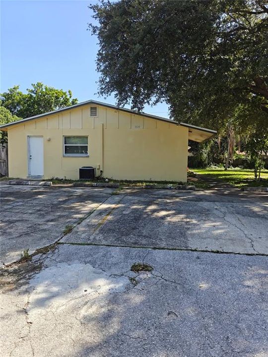 For Sale: $379,000 (6 beds, 0 baths, 1650 Square Feet)