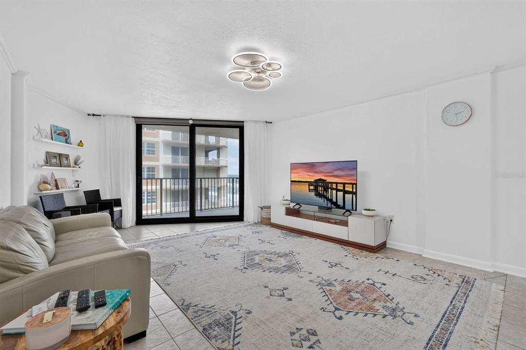 En Venta: $375,000 (2 camas, 2 baños, 1255 Pies cuadrados)