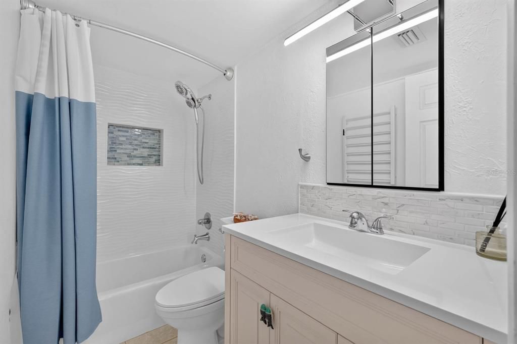 En Venta: $375,000 (2 camas, 2 baños, 1255 Pies cuadrados)