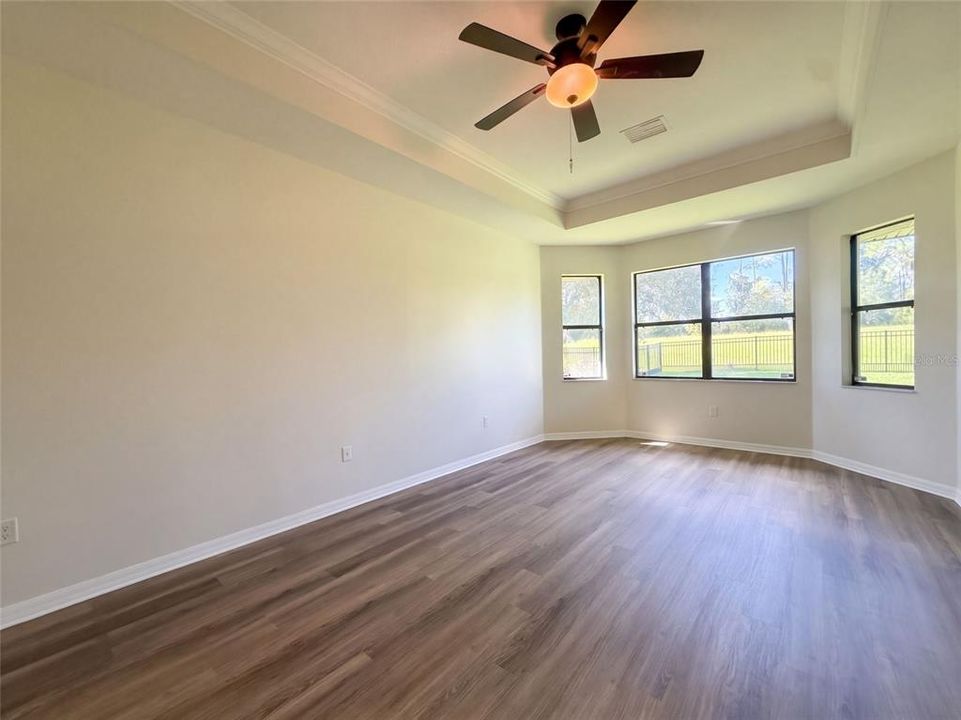 For Sale: $545,000 (4 beds, 4 baths, 2849 Square Feet)
