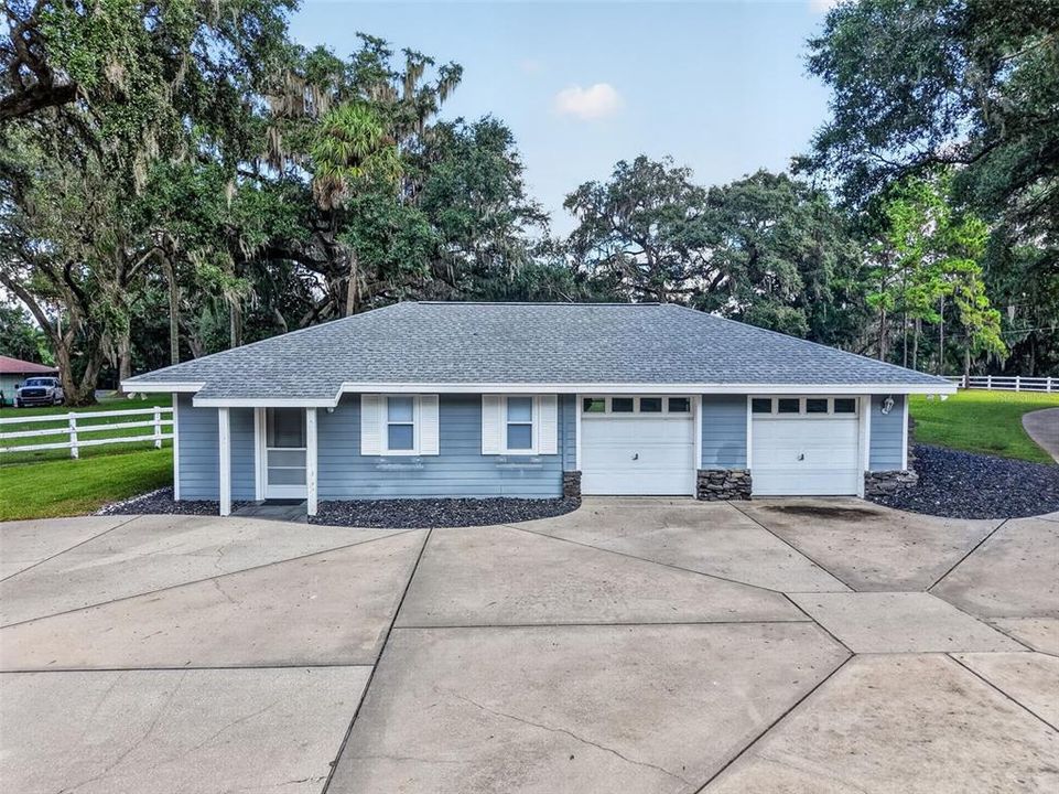 En Venta: $1,750,000 (2 camas, 2 baños, 2194 Pies cuadrados)