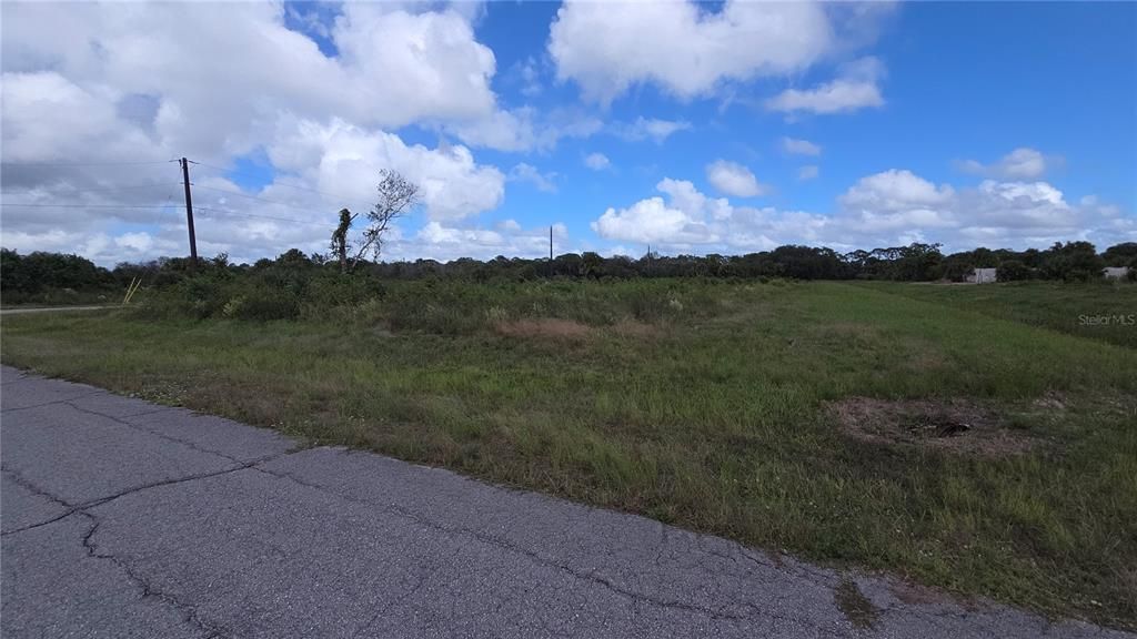 待售: $35,000 (0.29 acres)