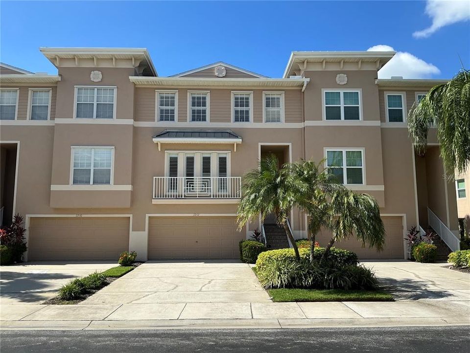 En Venta: $509,000 (3 camas, 2 baños, 2088 Pies cuadrados)