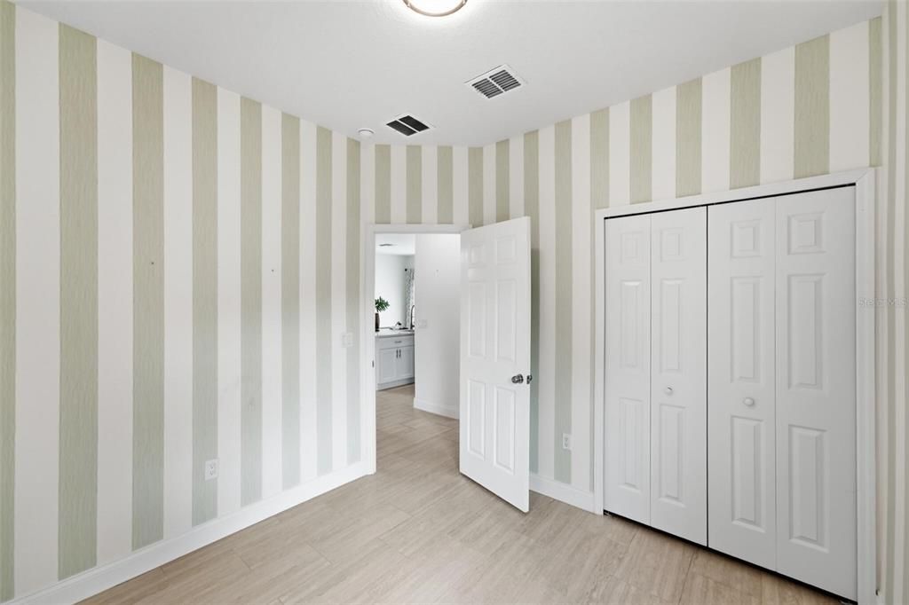 For Sale: $424,950 (3 beds, 2 baths, 1364 Square Feet)