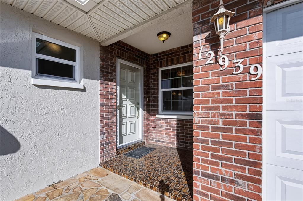 For Rent: $2,750 (3 beds, 2 baths, 1668 Square Feet)