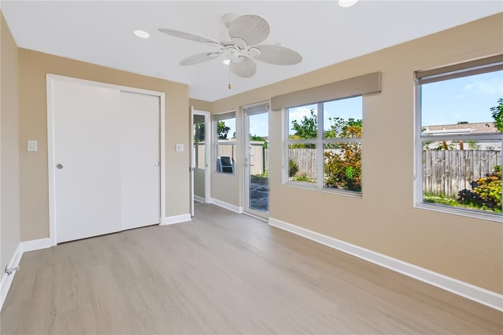 For Rent: $2,750 (3 beds, 2 baths, 1668 Square Feet)