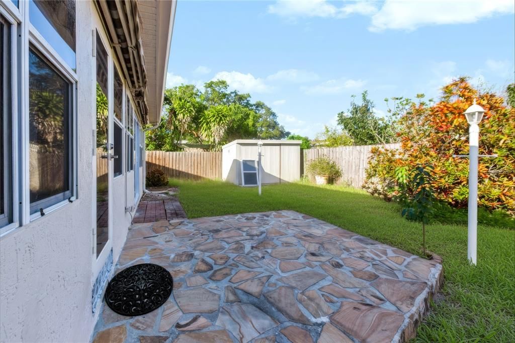 For Rent: $2,750 (3 beds, 2 baths, 1668 Square Feet)