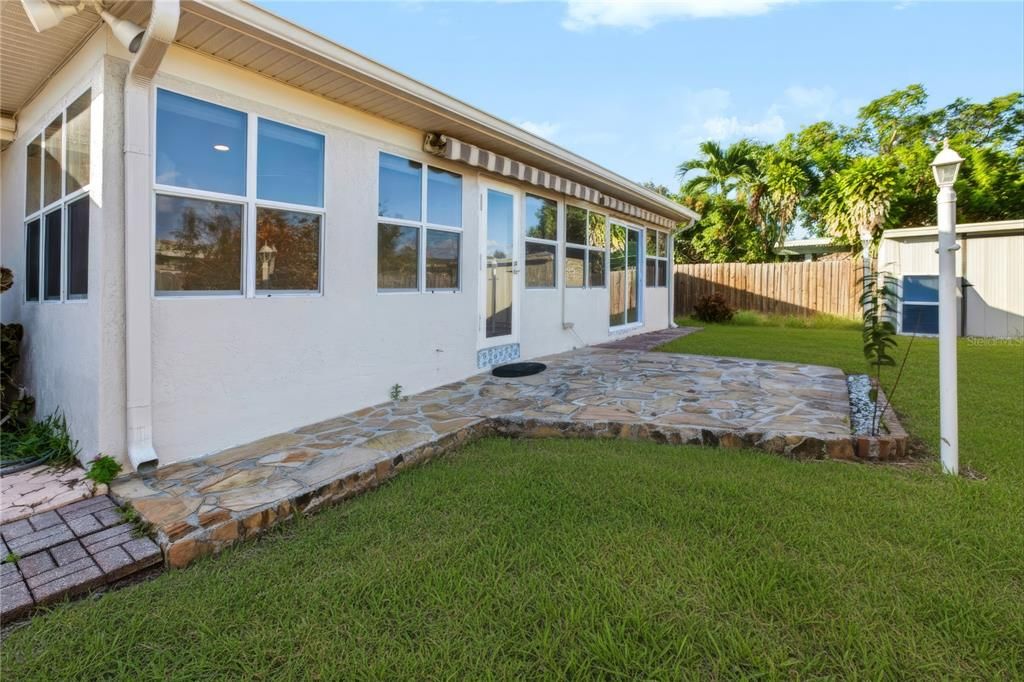 For Rent: $2,750 (3 beds, 2 baths, 1668 Square Feet)