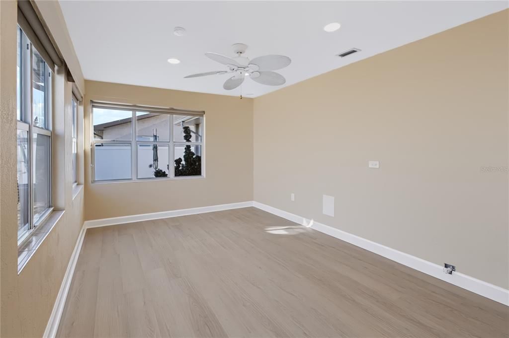For Rent: $2,750 (3 beds, 2 baths, 1668 Square Feet)