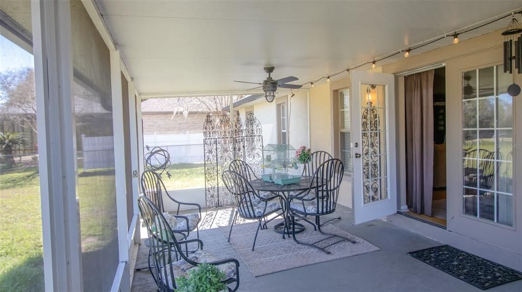 For Sale: $420,000 (3 beds, 2 baths, 2310 Square Feet)