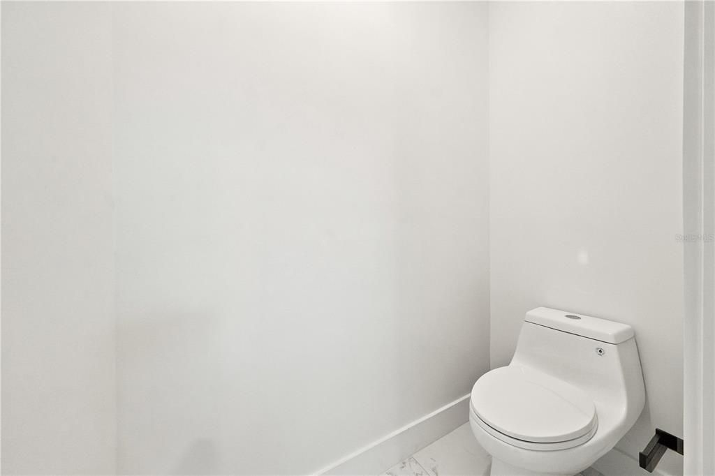 For Sale: $469,000 (3 beds, 2 baths, 1741 Square Feet)