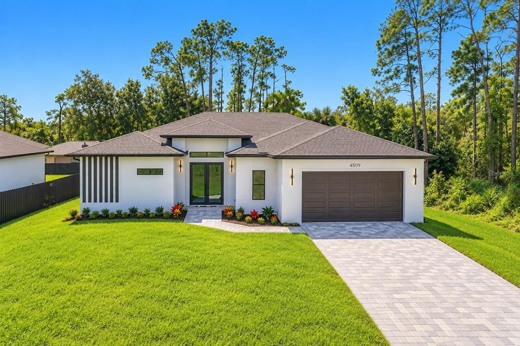For Sale: $469,000 (3 beds, 2 baths, 1741 Square Feet)