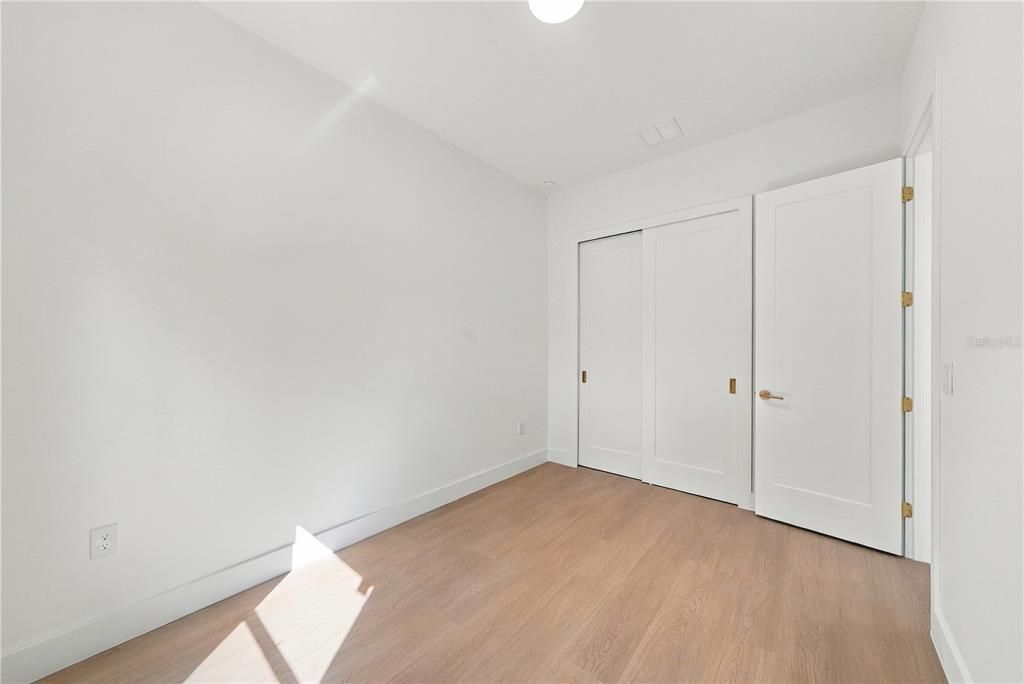 For Sale: $469,000 (3 beds, 2 baths, 1741 Square Feet)