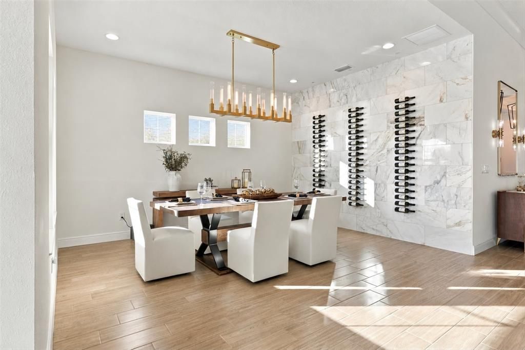 For Sale: $1,925,000 (5 beds, 5 baths, 4522 Square Feet)