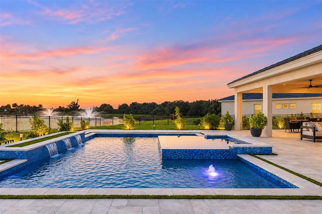For Sale: $1,925,000 (5 beds, 5 baths, 4522 Square Feet)