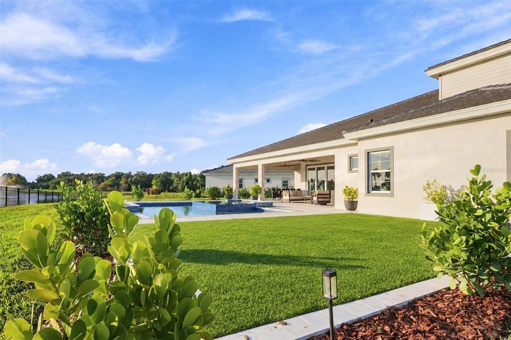 For Sale: $1,925,000 (5 beds, 5 baths, 4522 Square Feet)