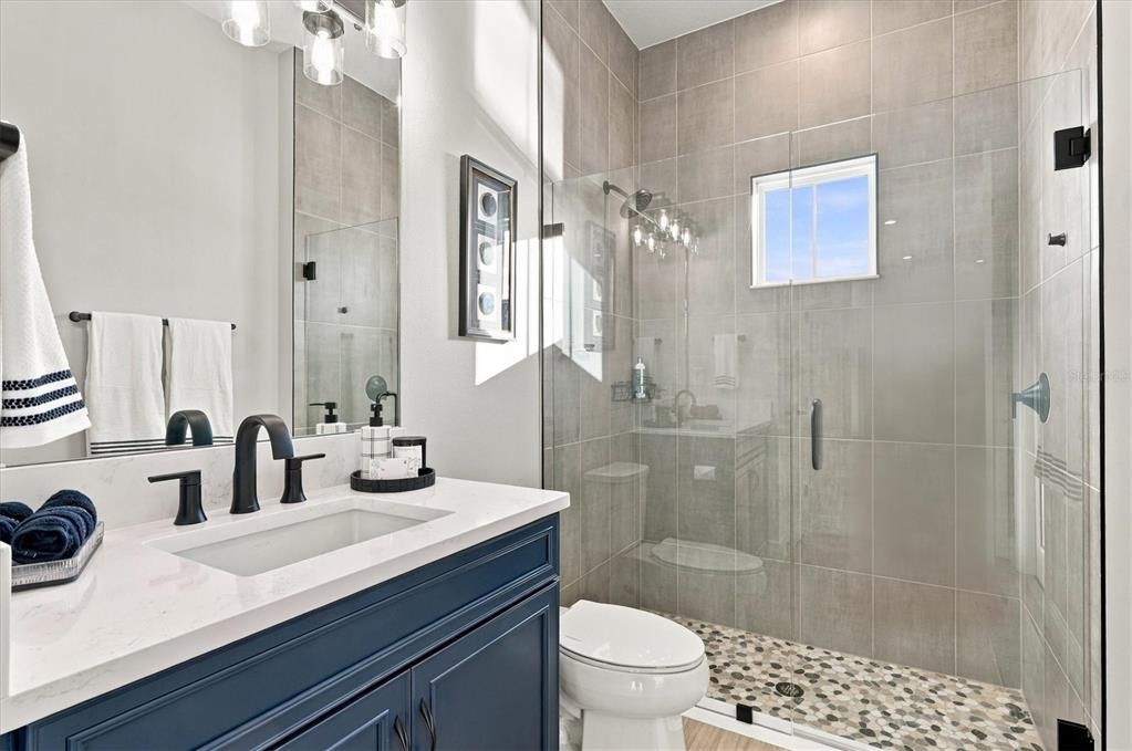 For Sale: $1,925,000 (5 beds, 5 baths, 4522 Square Feet)