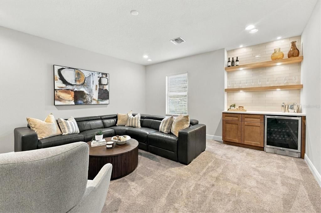 For Sale: $1,925,000 (5 beds, 5 baths, 4522 Square Feet)