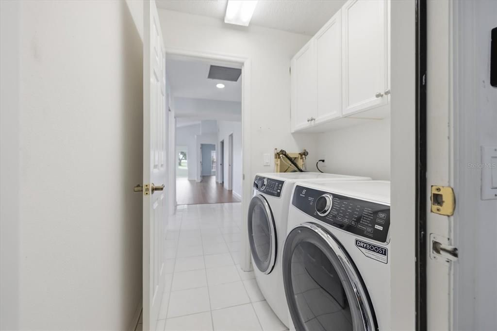 En Venta: $369,000 (2 camas, 2 baños, 1735 Pies cuadrados)
