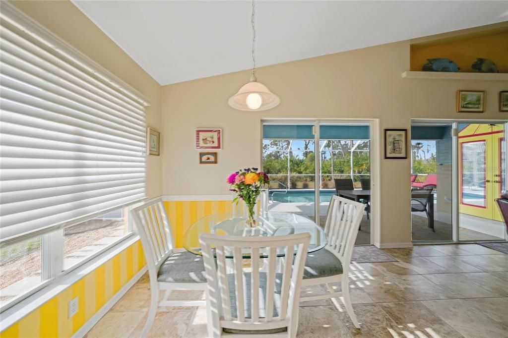 En Venta: $474,900 (3 camas, 2 baños, 1632 Pies cuadrados)