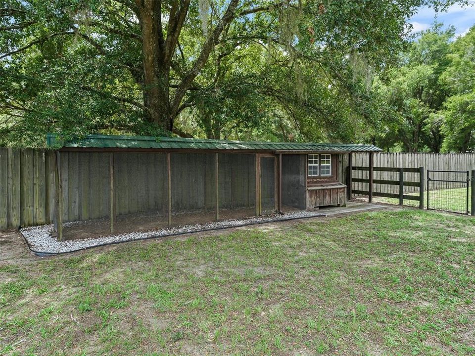 En Venta: $1,299,000 (3 camas, 2 baños, 2552 Pies cuadrados)