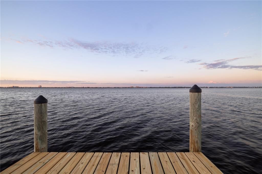 En Venta: $599,000 (0.17 acres)