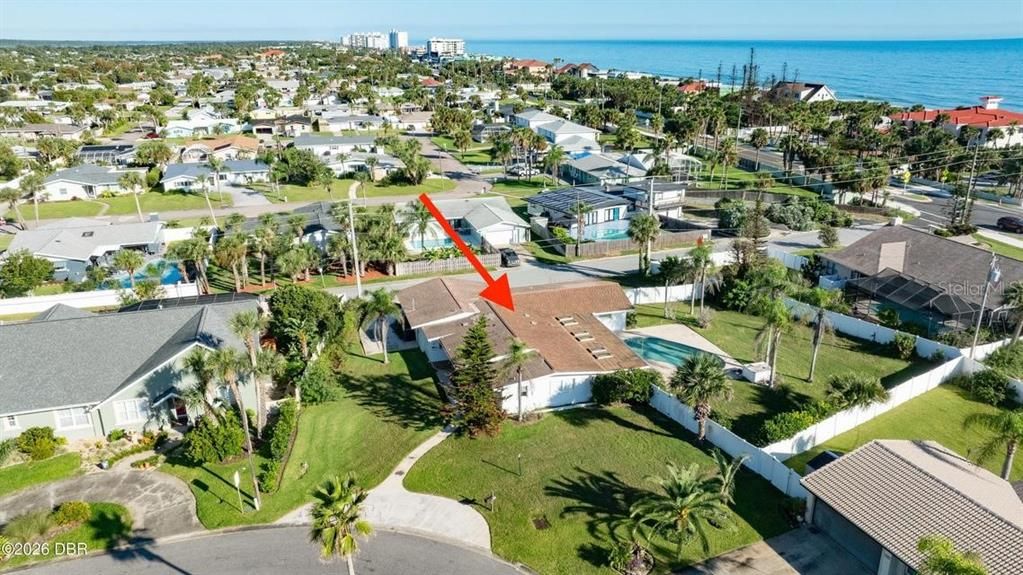 For Sale: $625,000 (4 beds, 2 baths, 2492 Square Feet)