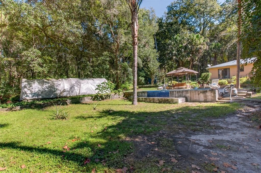 For Sale: $489,900 (3 beds, 3 baths, 2200 Square Feet)
