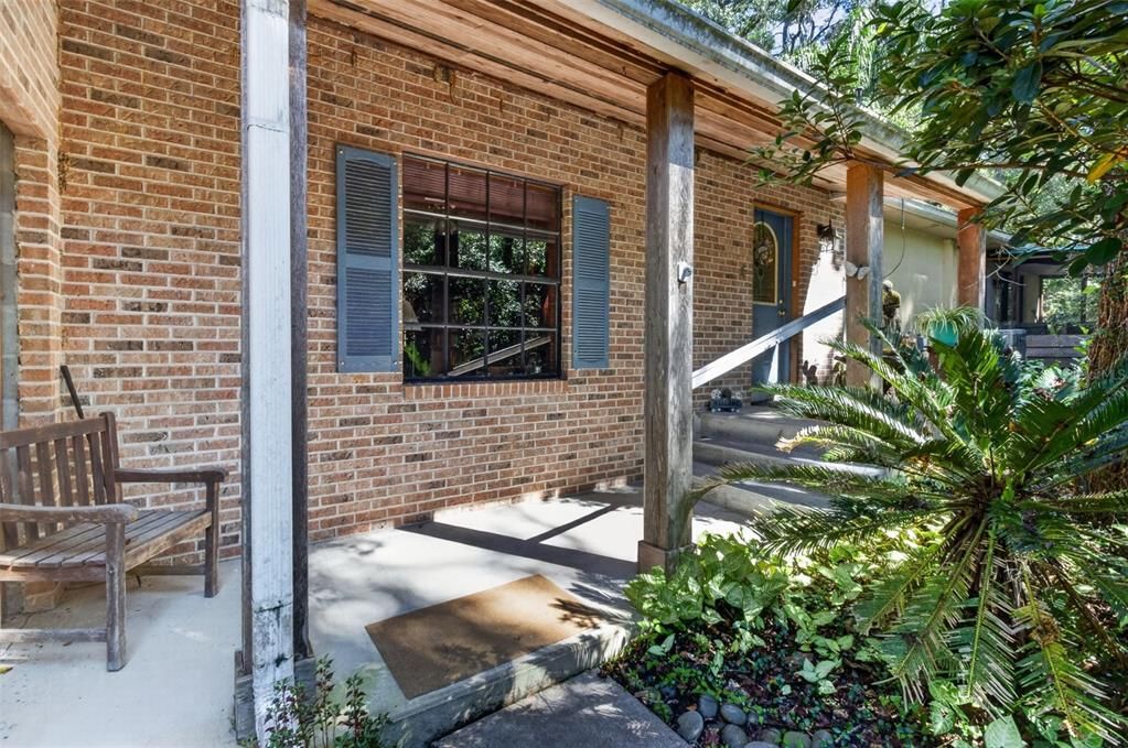 For Sale: $489,900 (3 beds, 3 baths, 2200 Square Feet)