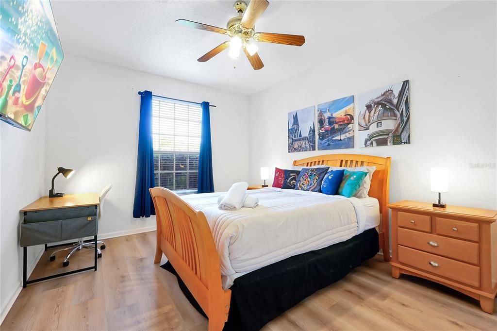 For Sale: $221,500 (3 beds, 2 baths, 1402 Square Feet)