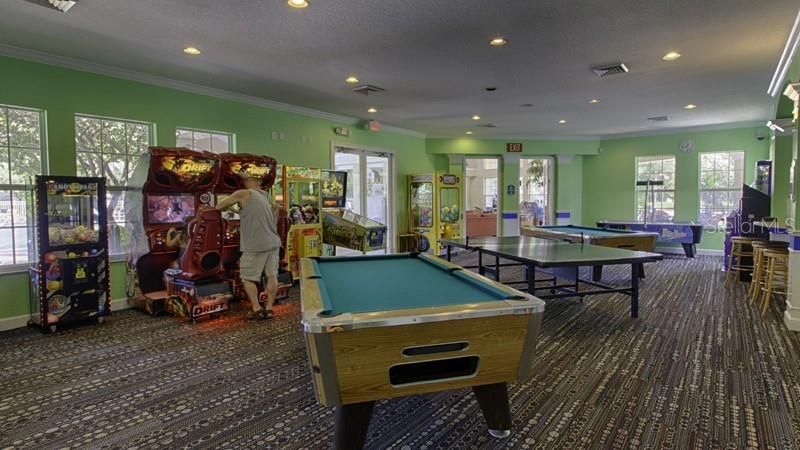 For Sale: $221,500 (3 beds, 2 baths, 1402 Square Feet)