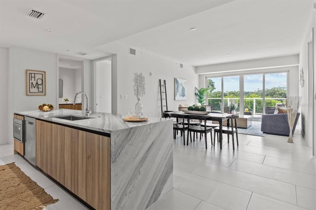 For Sale: $1,375,000 (2 beds, 2 baths, 1420 Square Feet)