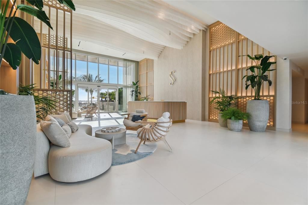 For Sale: $1,375,000 (2 beds, 2 baths, 1420 Square Feet)