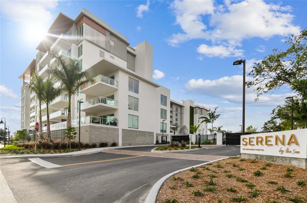 For Sale: $1,375,000 (2 beds, 2 baths, 1420 Square Feet)