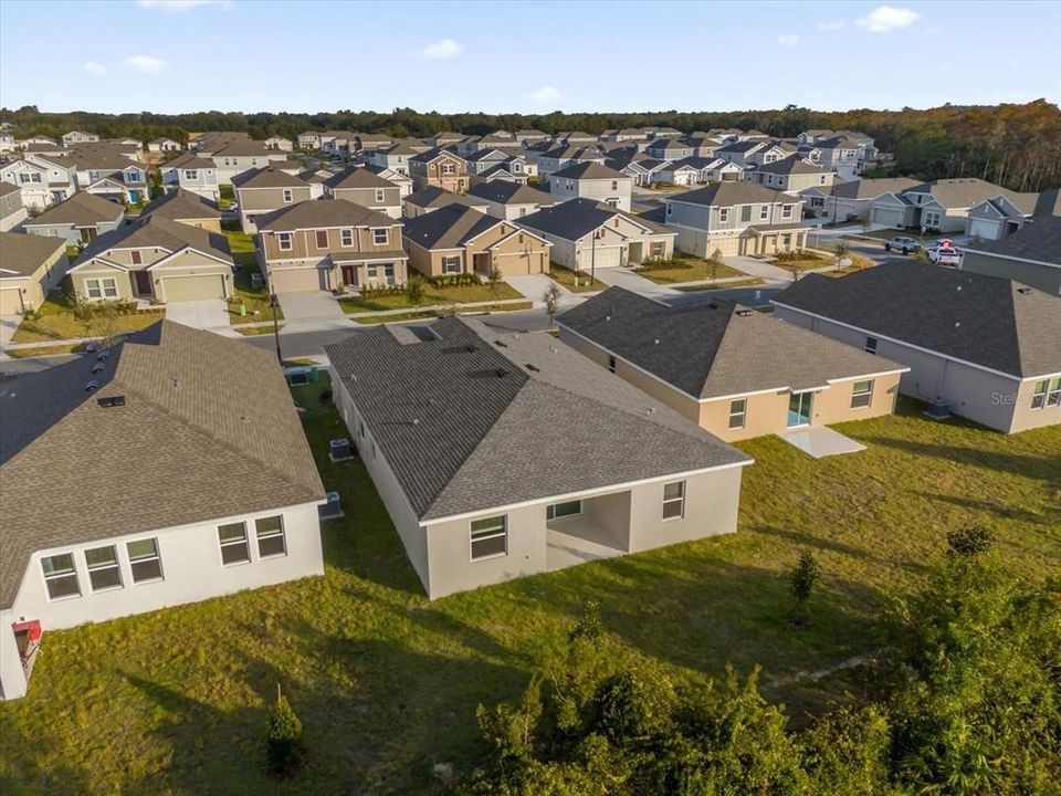 For Rent: $1,300 (1 beds, 1 baths, 650 Square Feet)