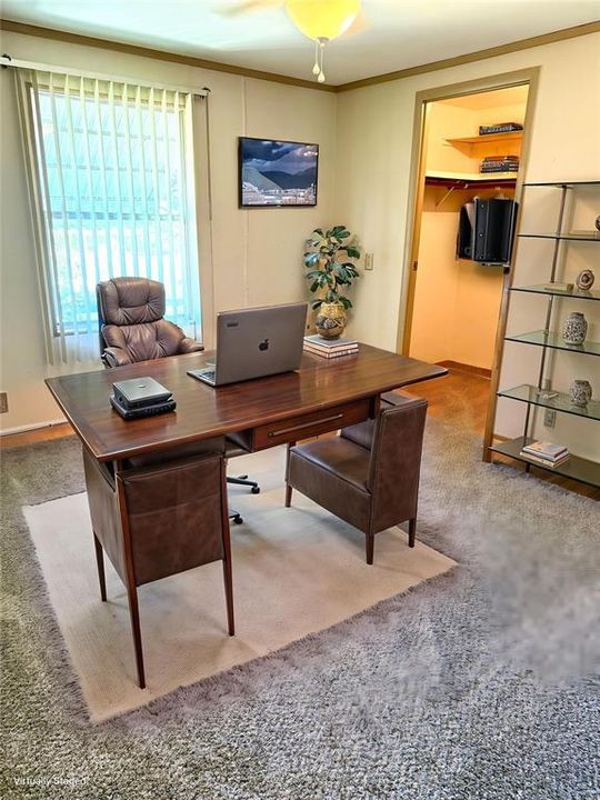 For Sale: $129,900 (2 beds, 2 baths, 1302 Square Feet)